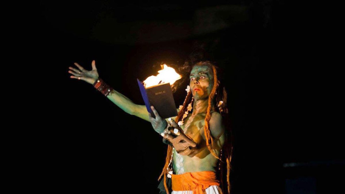 Zulandir, d'ofici llançafoc