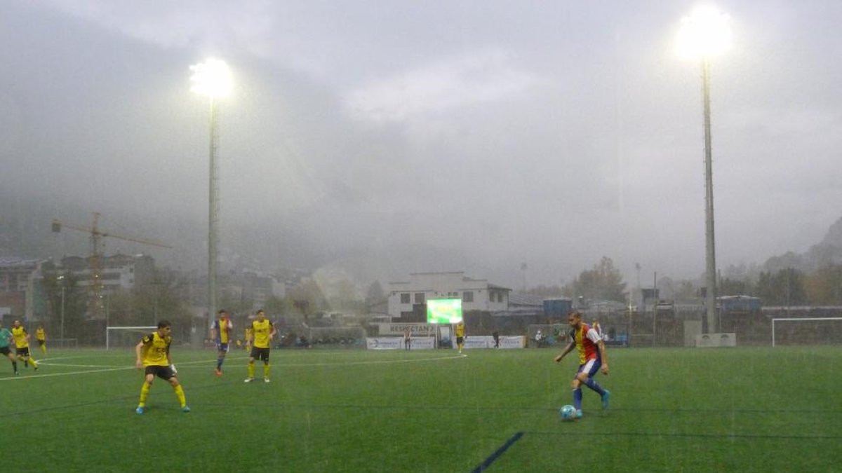Una expulsió condiciona l'Andorra davant el Balaguer
