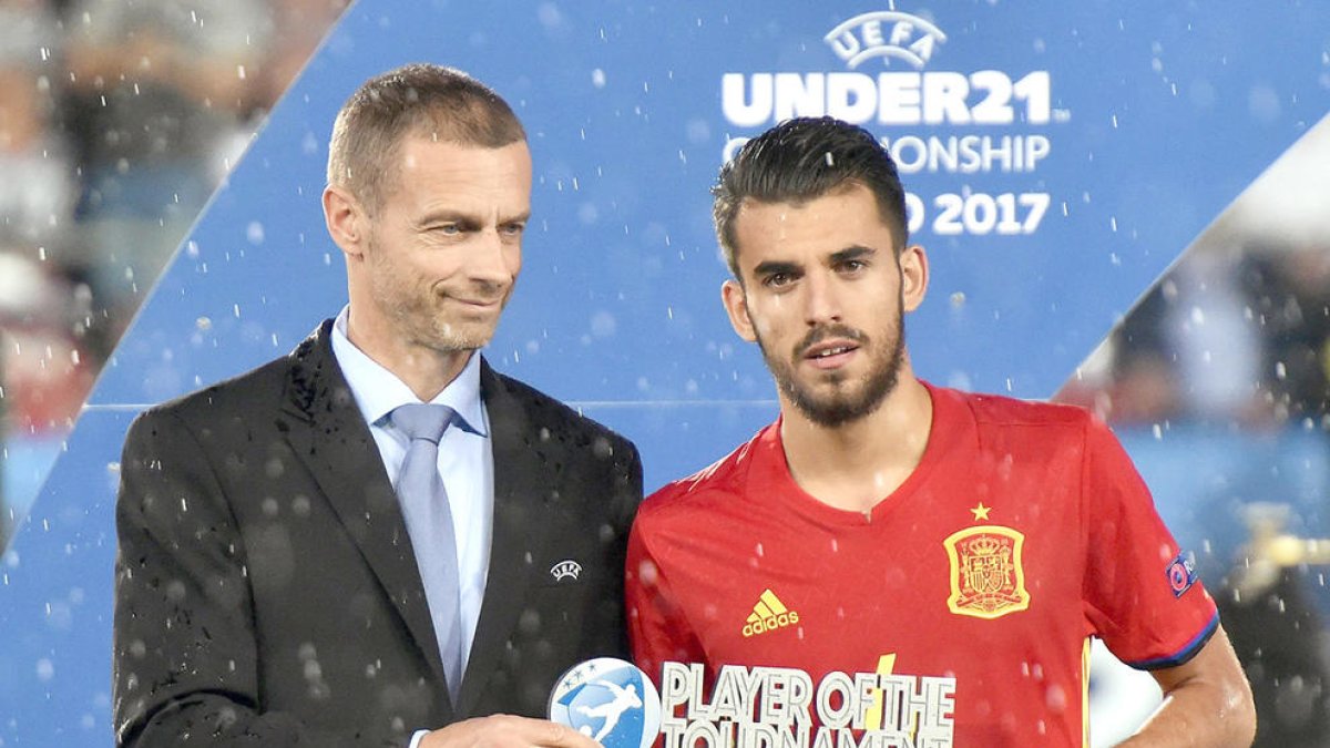 Dani Ceballos ajorna la decisió sobre el seu futur