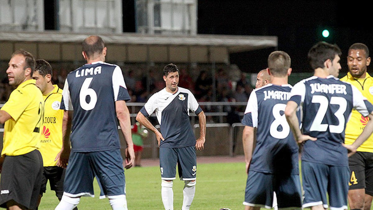 El campió s'acomiada