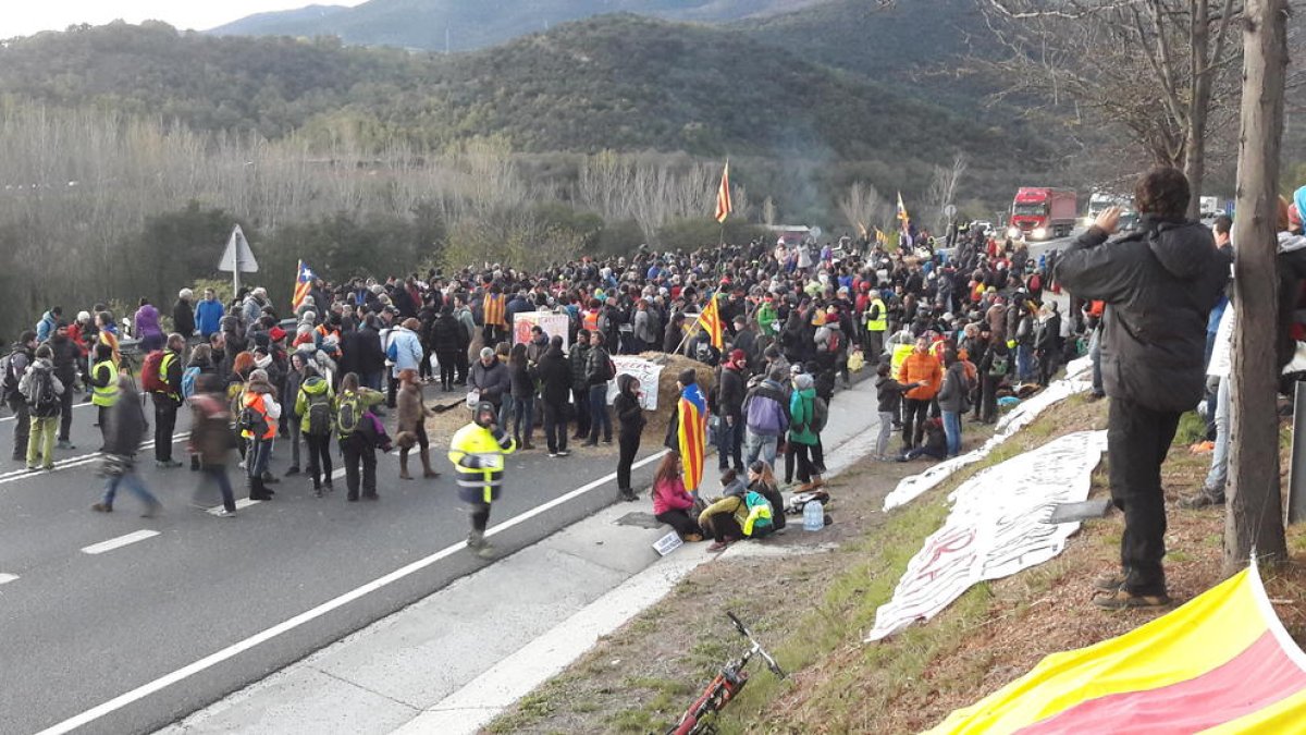 Tall indefinit de la N-145