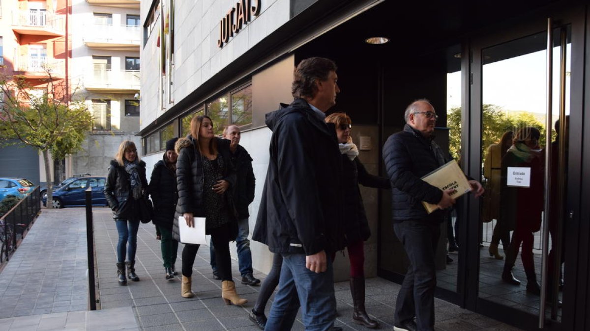 En llibertat amb càrrecs els docents investigats a la Seu per incitar a l'odi