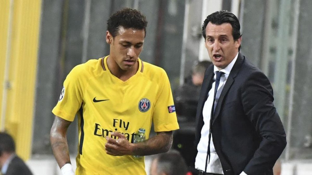 Creix la tensió entre Neymar i Emery