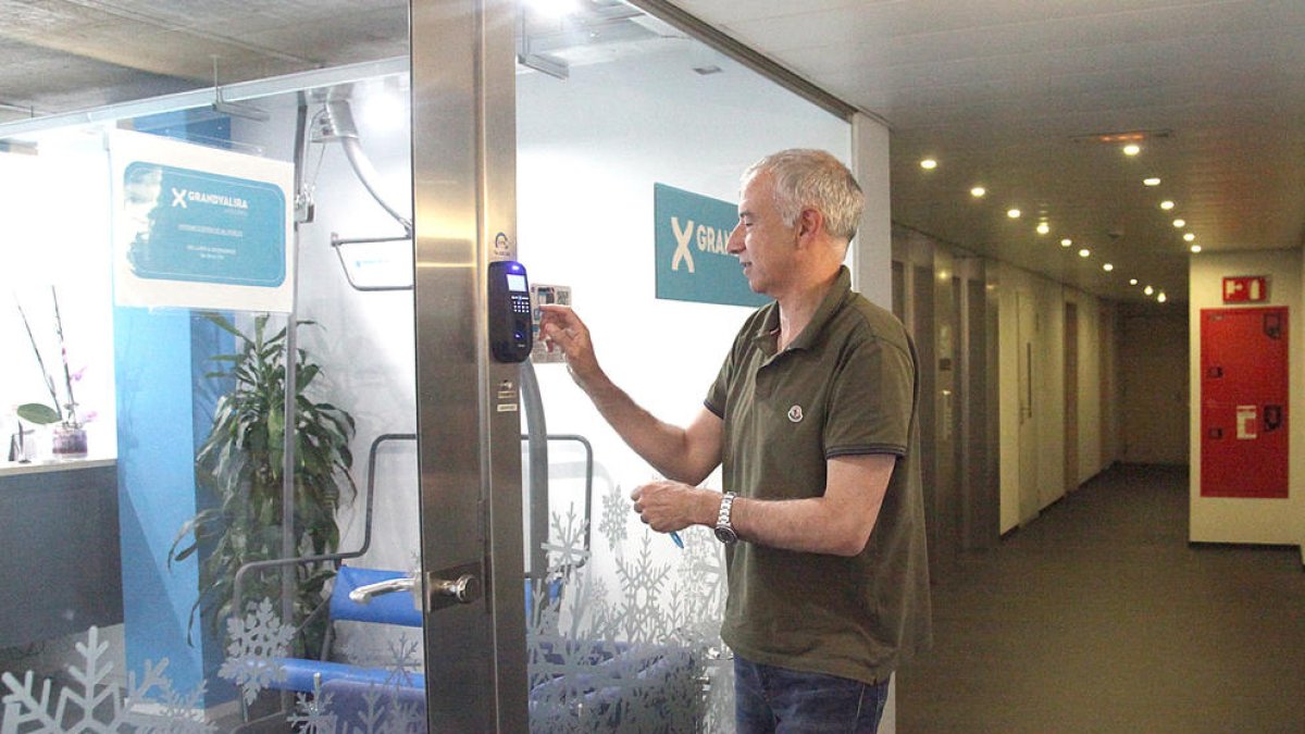 Viladomat porta la demanda de la plataforma a la Batllia