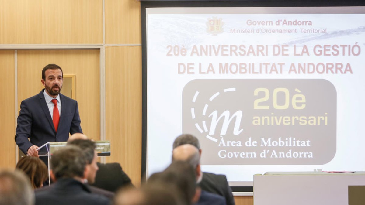 El ministre Jordi Torres creu que Andorra ha de ser un referent en l'àmbit de la mobilitat