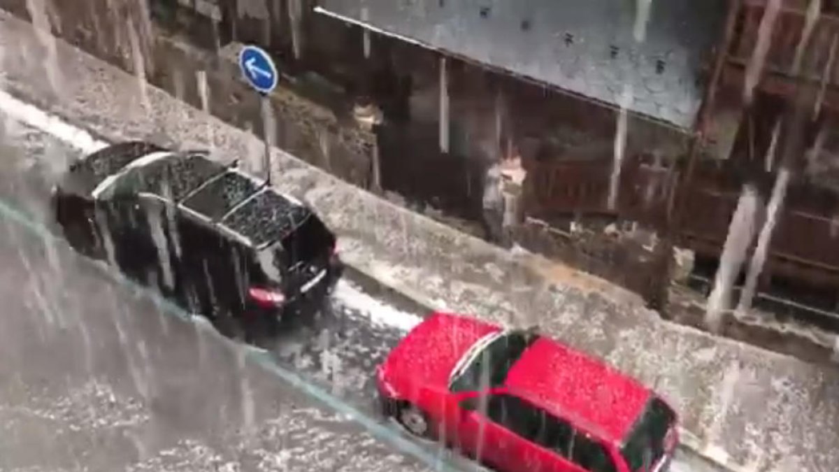 Les xarxes socials es fan ressò de la calamarsa a les parròquies altes