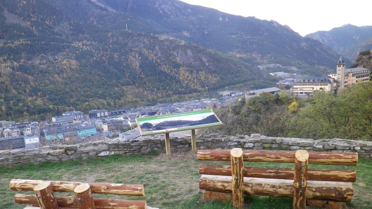 El comú construeix un mirador a Engordany