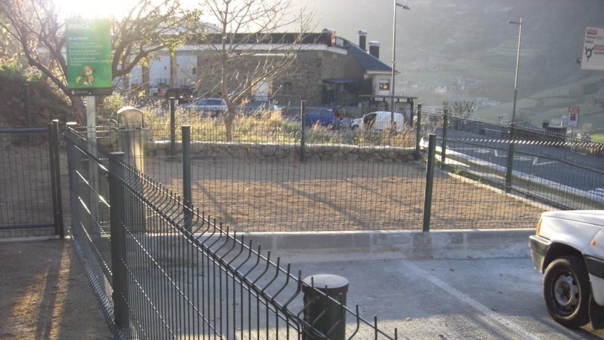 Espai perquè els gossos facin les seves necessitats