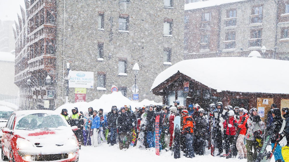 “Nou temporers en pisos de dues habitacions”