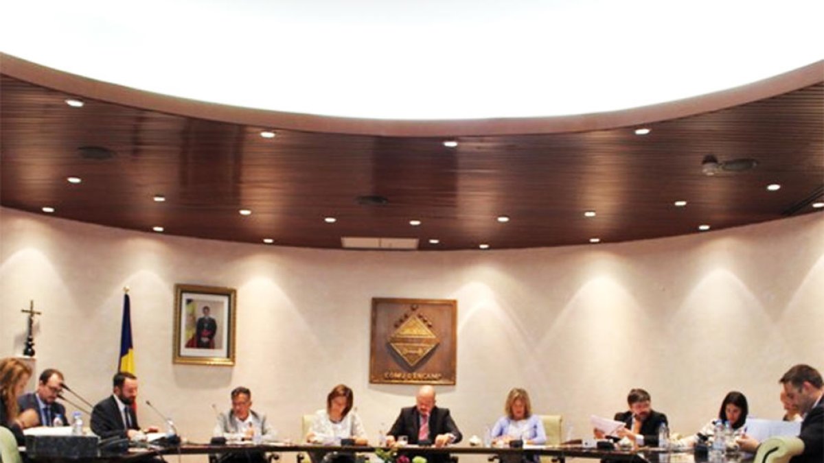 Els comuns d'Encamp i la Massana aproven l'acord de competències