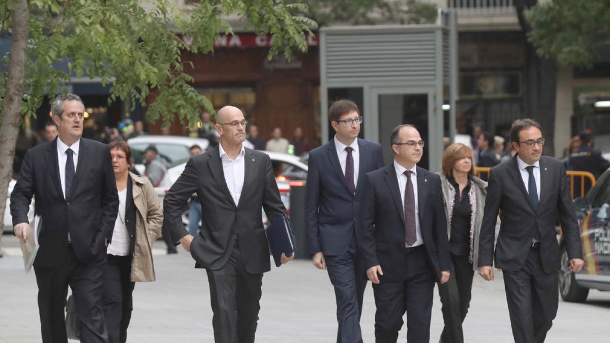 El Suprem decidirà demà si deixa en llibertat els exconsellers i els 'Jordis'