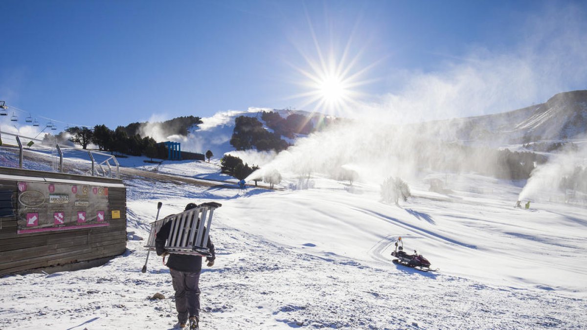 Grandvalira inicia demà la temporada d'esquí