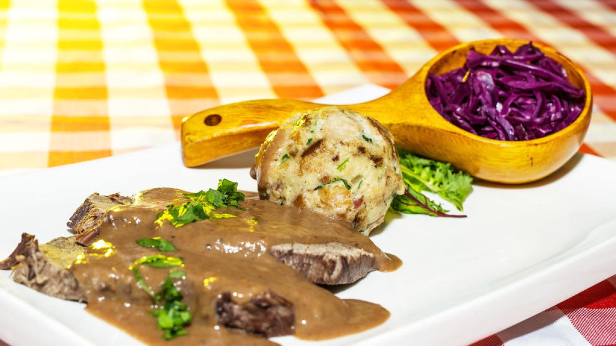 'Sauerbraten' (rostit de vedella agredolça)