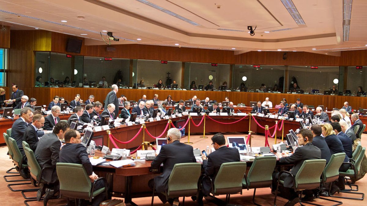 L'Ecofin treu Andorra de la llista negra de paradisos fiscals