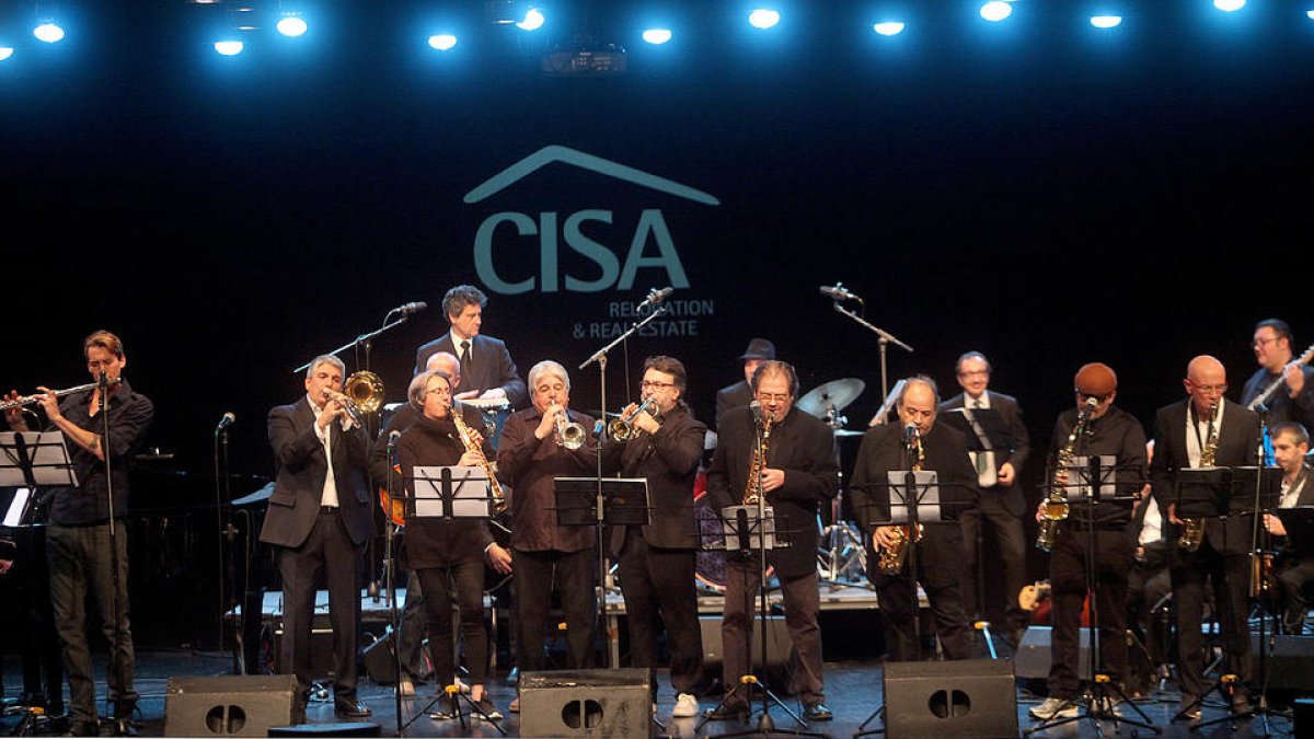 Porteu-nos a la Lluna