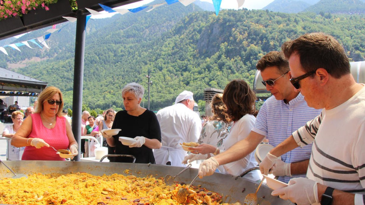 Marsol destaca que el centre històric es consolida com a escenari ideal de celebració