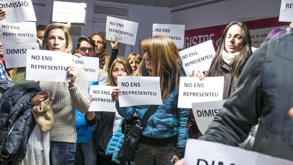 Els monitors argentins volen una solució a la situació laboral