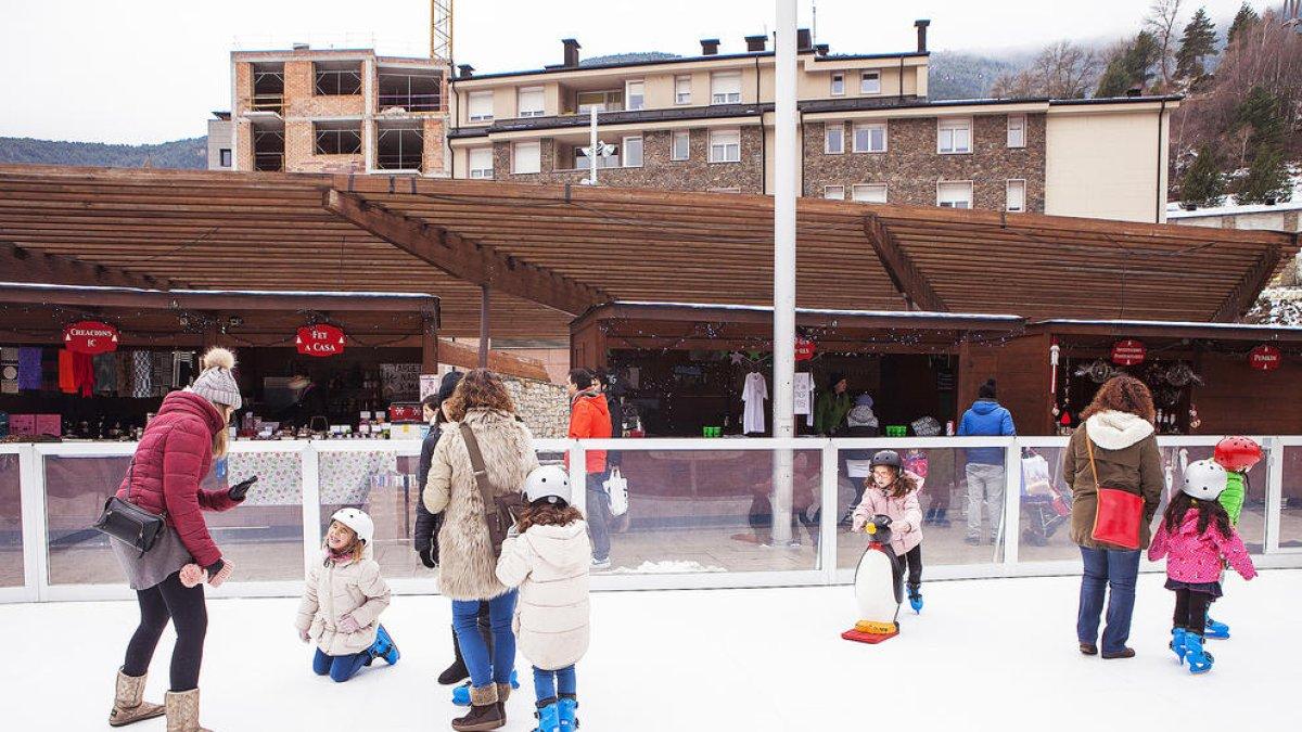 El mercat de Nadal tanca el desè any amb èxit de públic