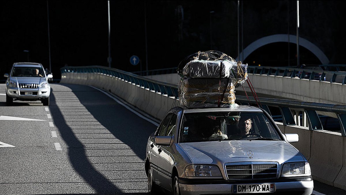 L'entrada de vehicles supera en un 12% la de l'agost passat