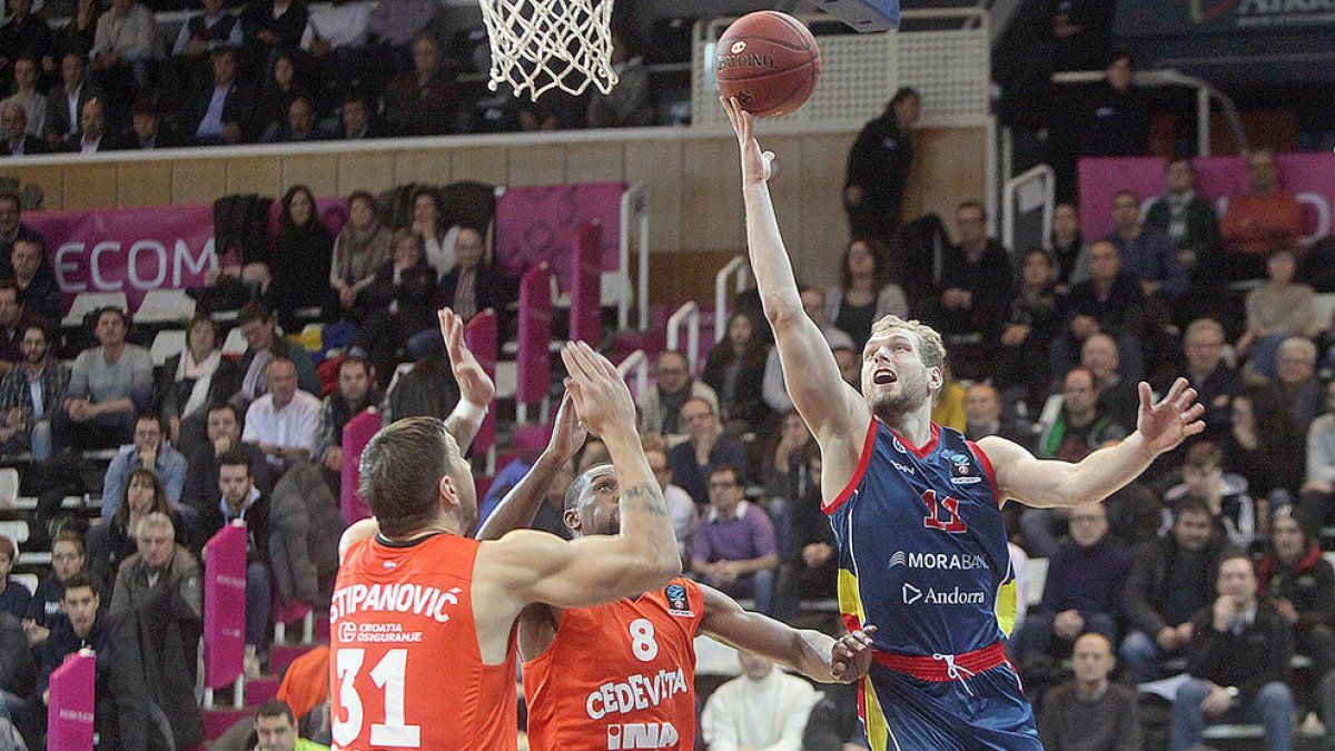 El MoraBanc es manté viu a Europa (78 - 71)