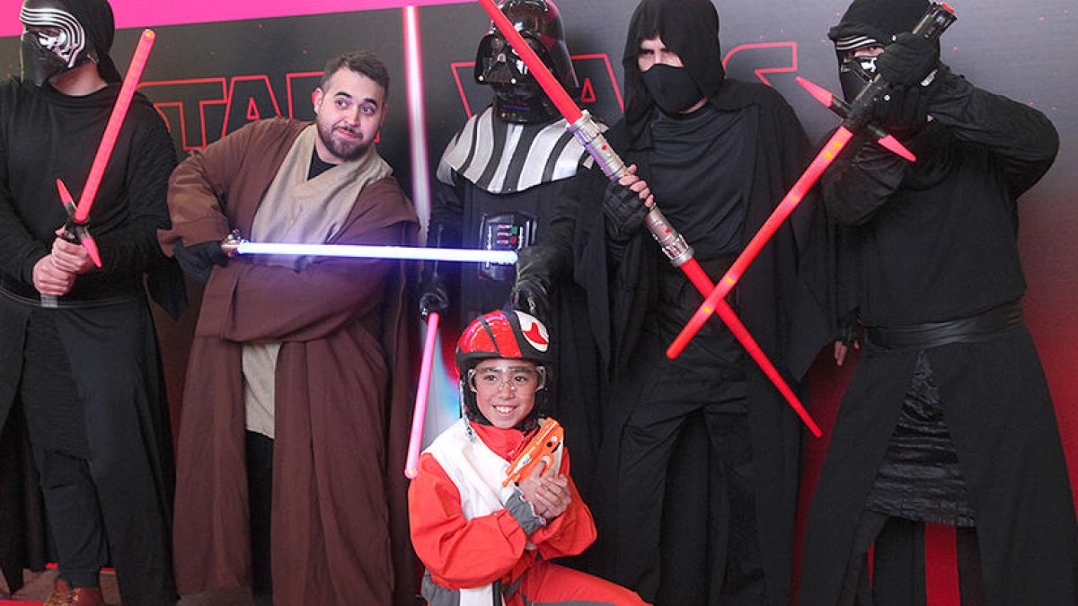 Preestrena del nou episodi d''StarWars' amb festa al carrer