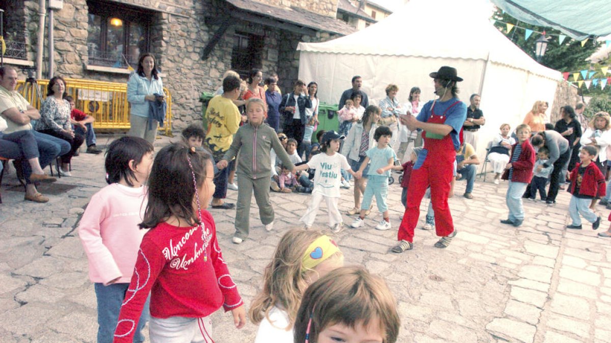 Santa Coloma entra de ple a la seva festa major