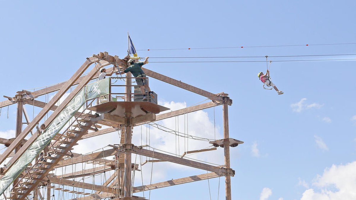 El comú projecta una tirolina de 3,5 milions a Naturlandia