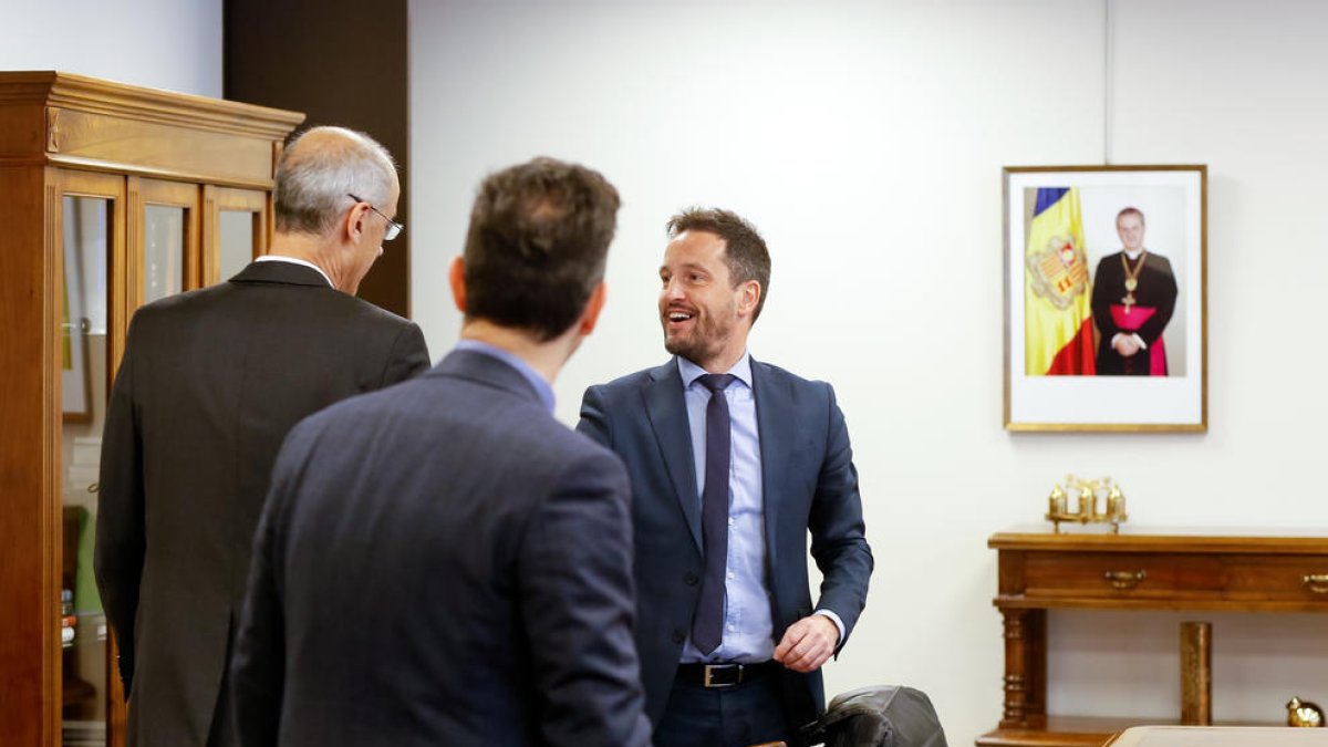 Reunió entre el Govern i els consellers generals del PS