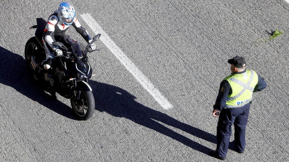 Campanya de control a conductors de moto