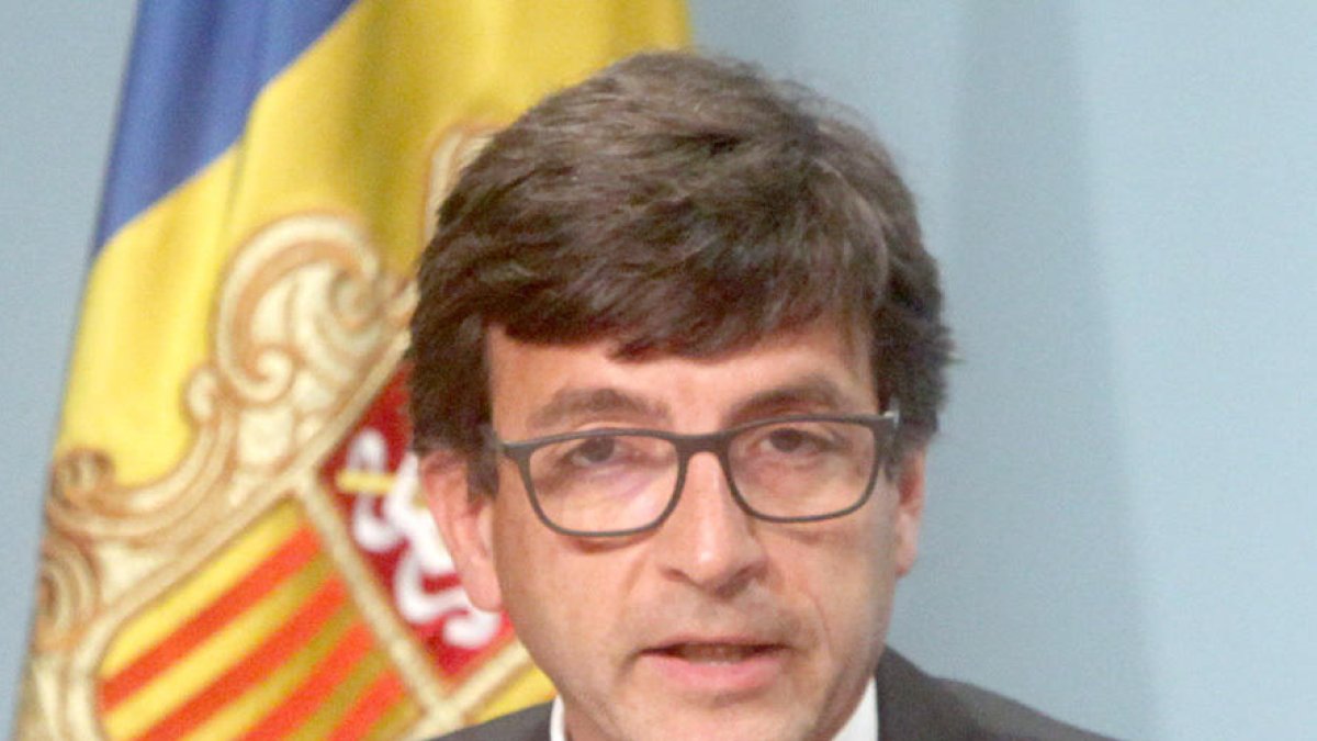 Cinca afirma que la prioritat és tancar els convenis amb les loteries espanyoles