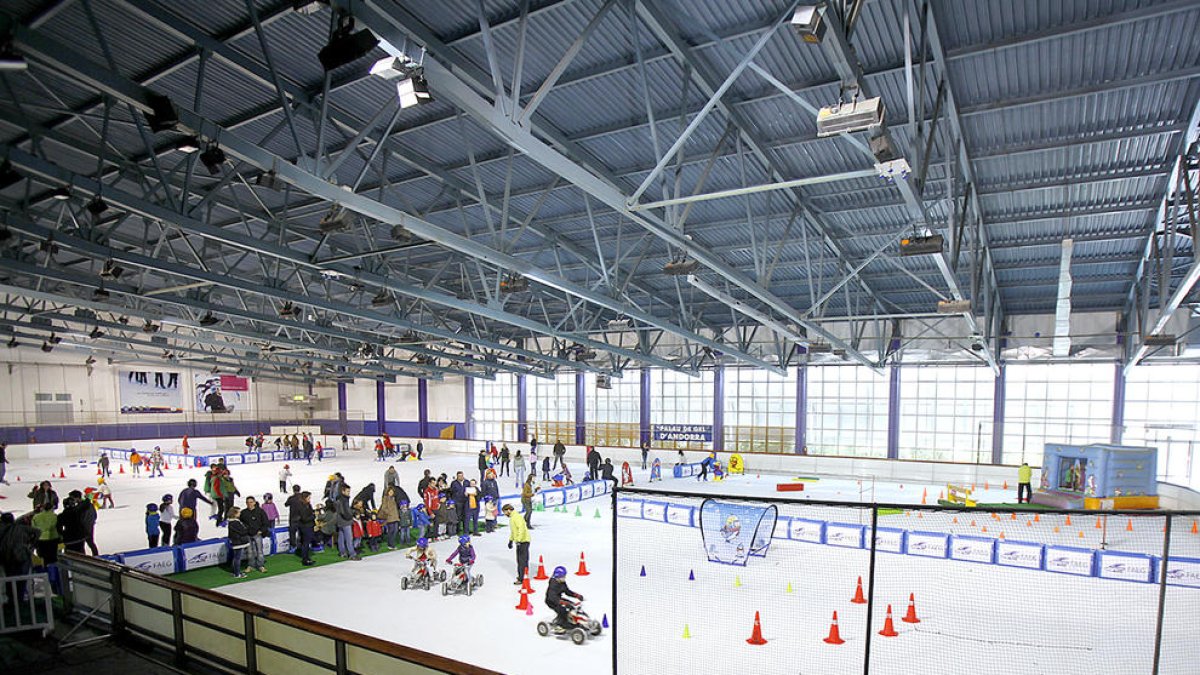 El Palau de Gel millora els resultats però encara no és autosuficient