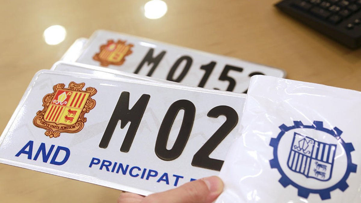 La matriculació de turismes s'estanca durant el mes d'abril