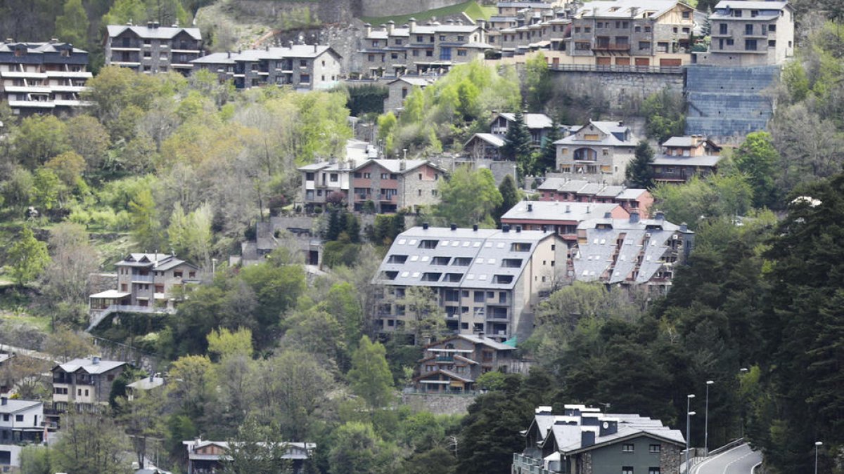Els apartaments turístics es doblen en cinc anys i ja superen els 2.300 habitatges