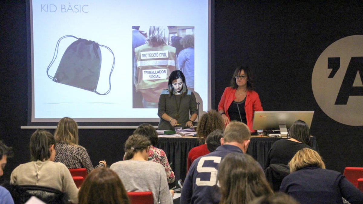 Els treballadors socials s'incorporen a l'equip nacional d'emergències