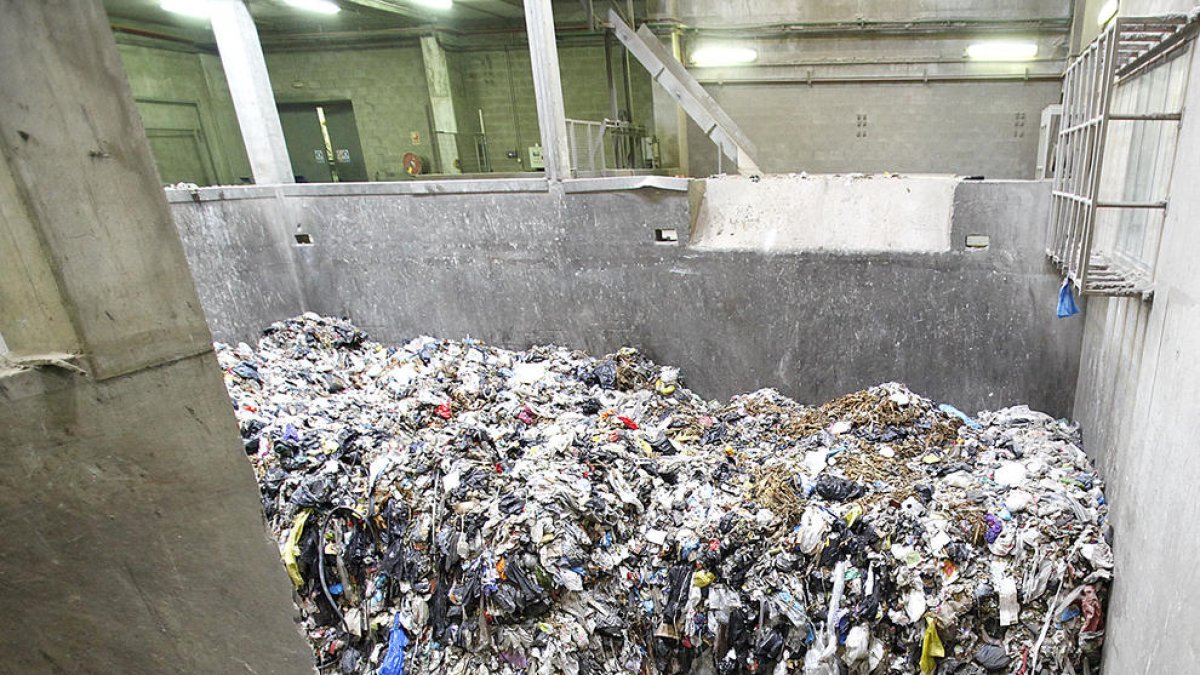 El forn importarà dos camions al dia de residus des de la Cerdanya