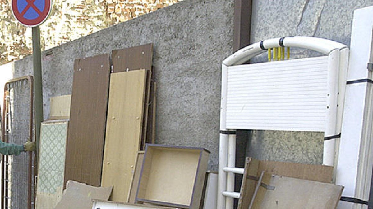 Els inspectors de la via pública posen 4 multes des del gener