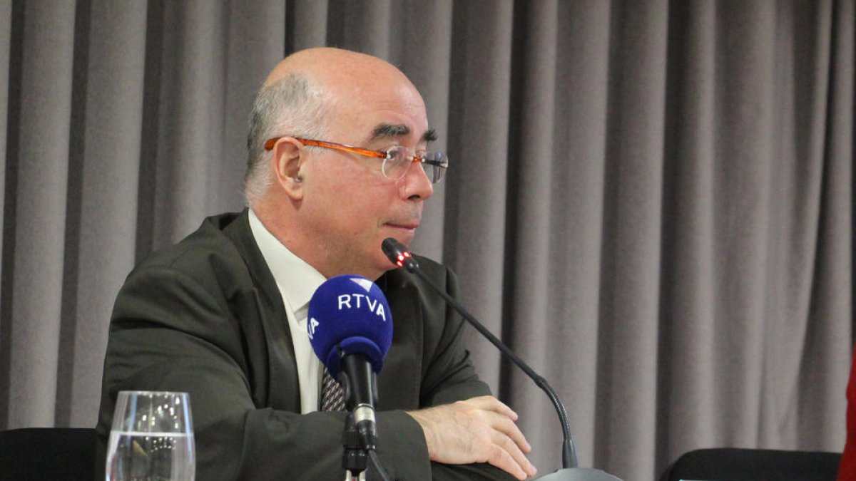 Manuel Montobbio, ambaixador espanyol