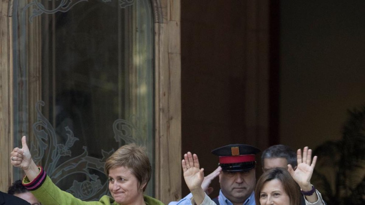 Carme Forcadell nega que desobeís el Constitucional