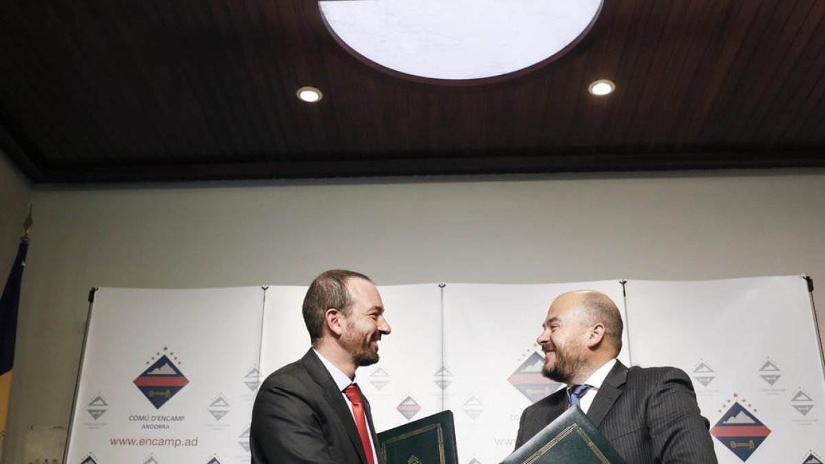 La urbanització del terreny on s'ubicarà l'heliport costarà dos milions d'euros