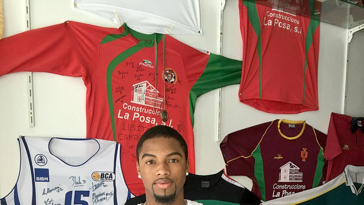 “No té res a veure la vida a Andorra amb Moçambic”