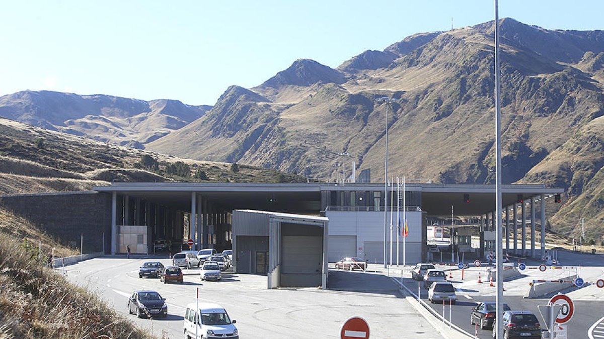 Empresonat el duaner gal acusat de contraban