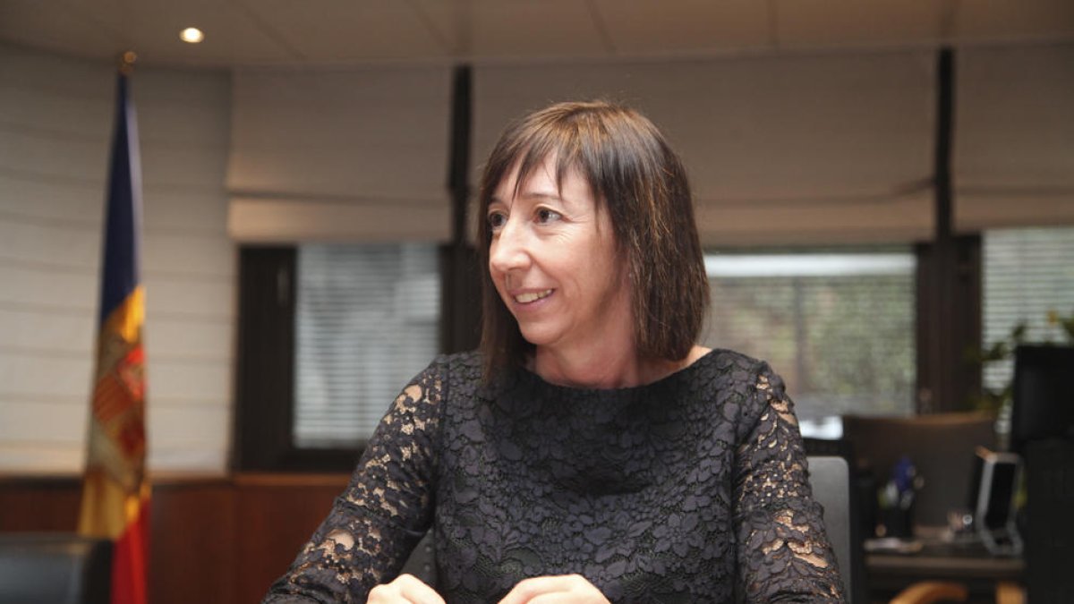 La reforma dels funcionaris inclourà dos complements salarials