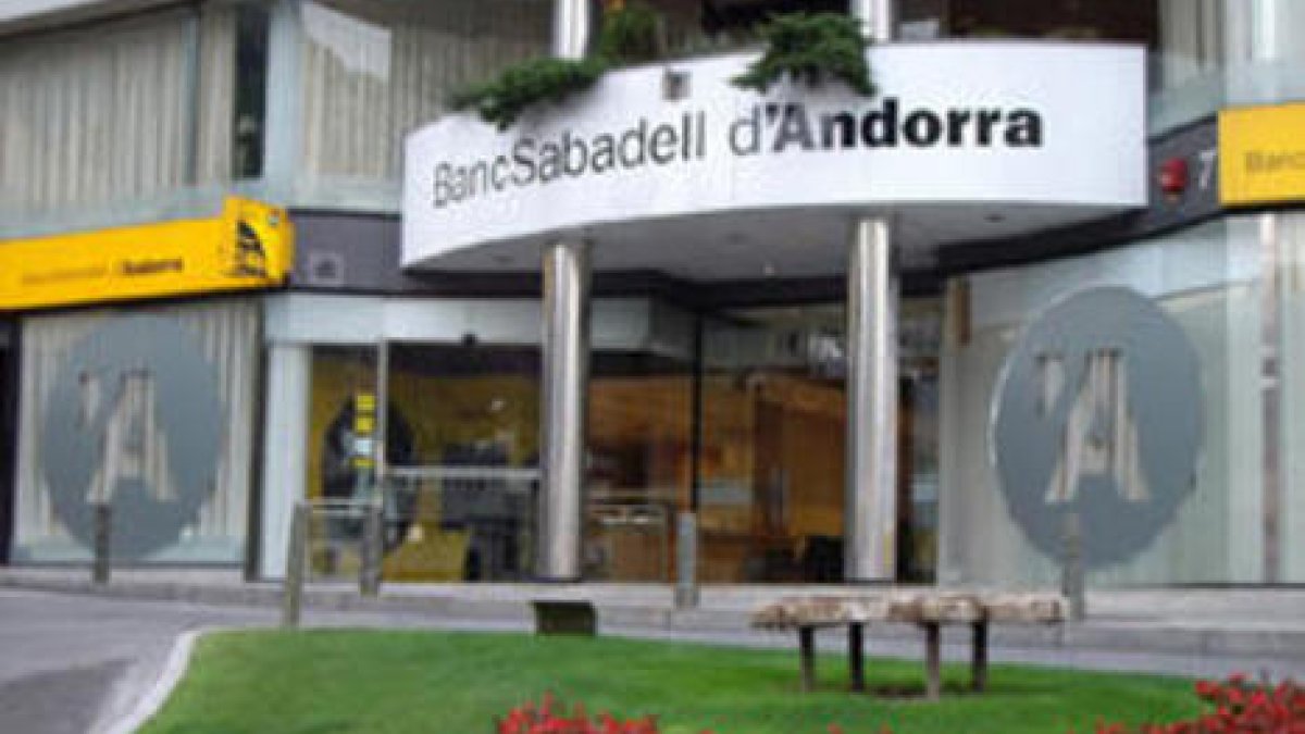 BancSabadell tanca el 2016 amb 8,51 milions d'euros de guanys