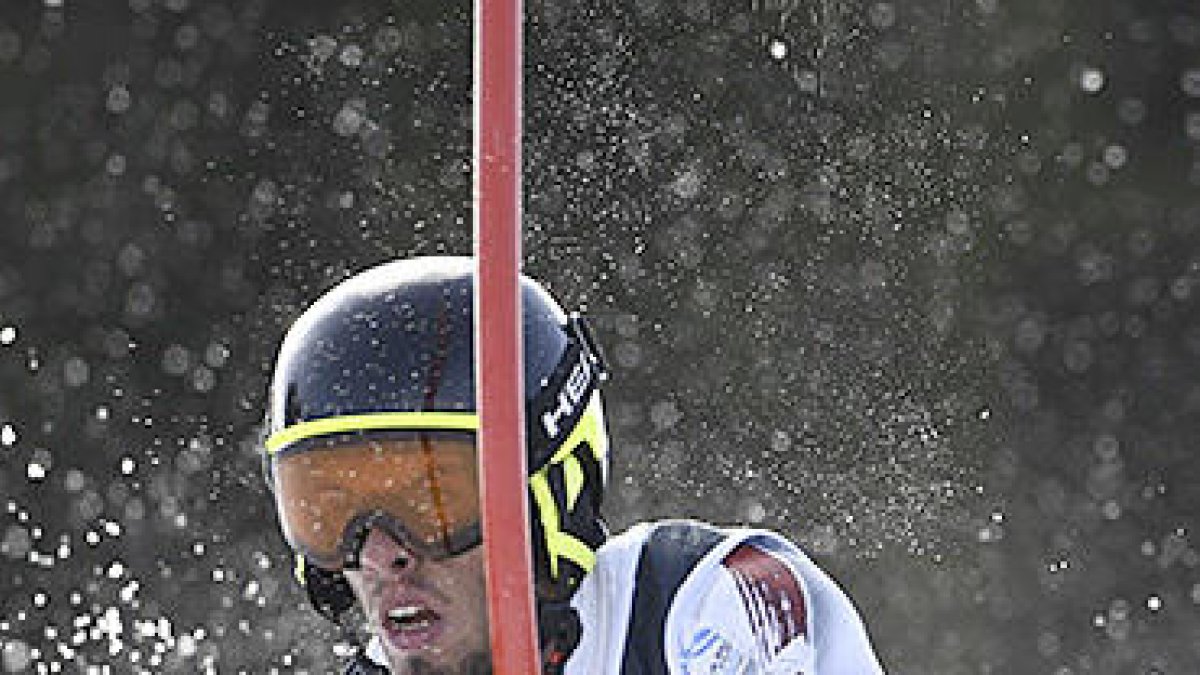 Esteve mana a l'eslàlom del Britànic júnior