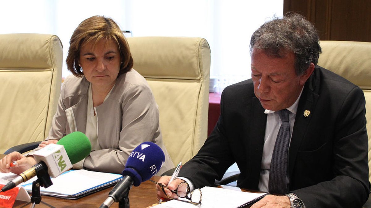 El Govern planteja als comuns la figura d'una observador extern per a les meses electorals