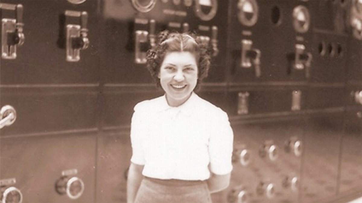 Mor als 99 anys Maria Escrihuela, una veu pionera de Radio Andorra