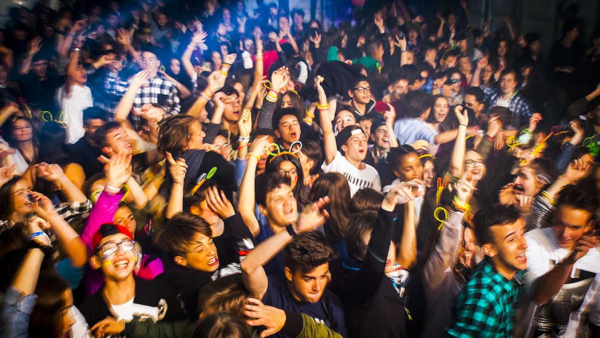 Unes 3.000 persones prenen part a la Festa de la Joventut