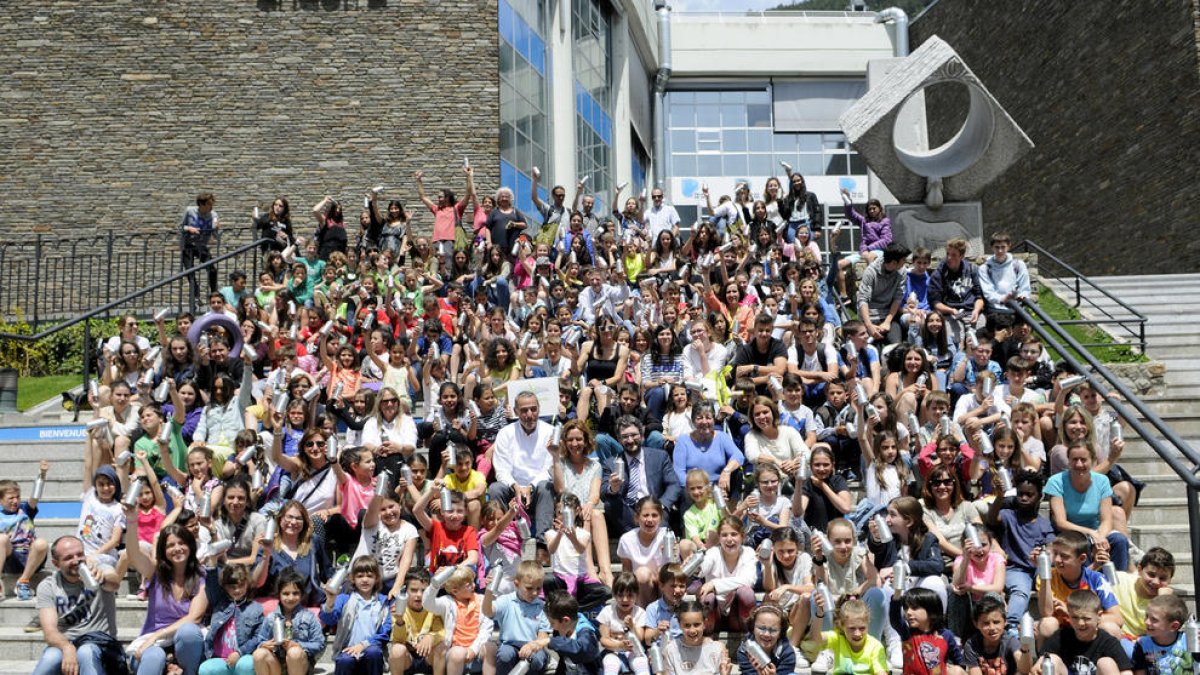 Disset escoles participen al Palau de Gel al setè Fòrum Escola Verda