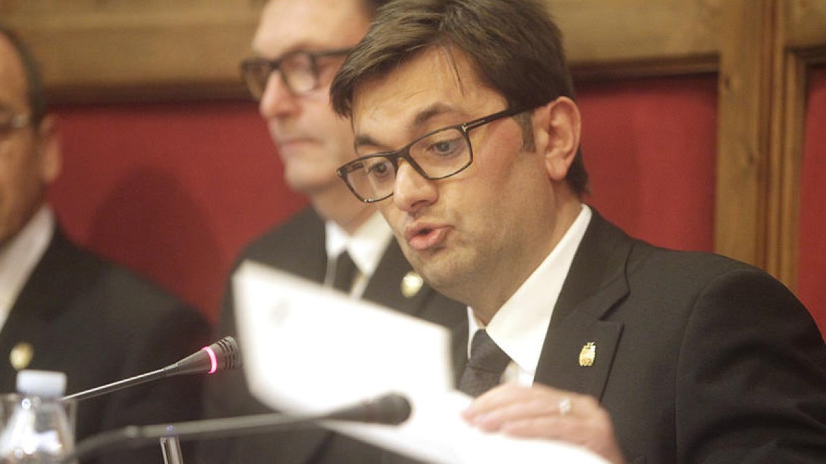 L'oposició vol explicacions de Vila pel tancament 
de comptes