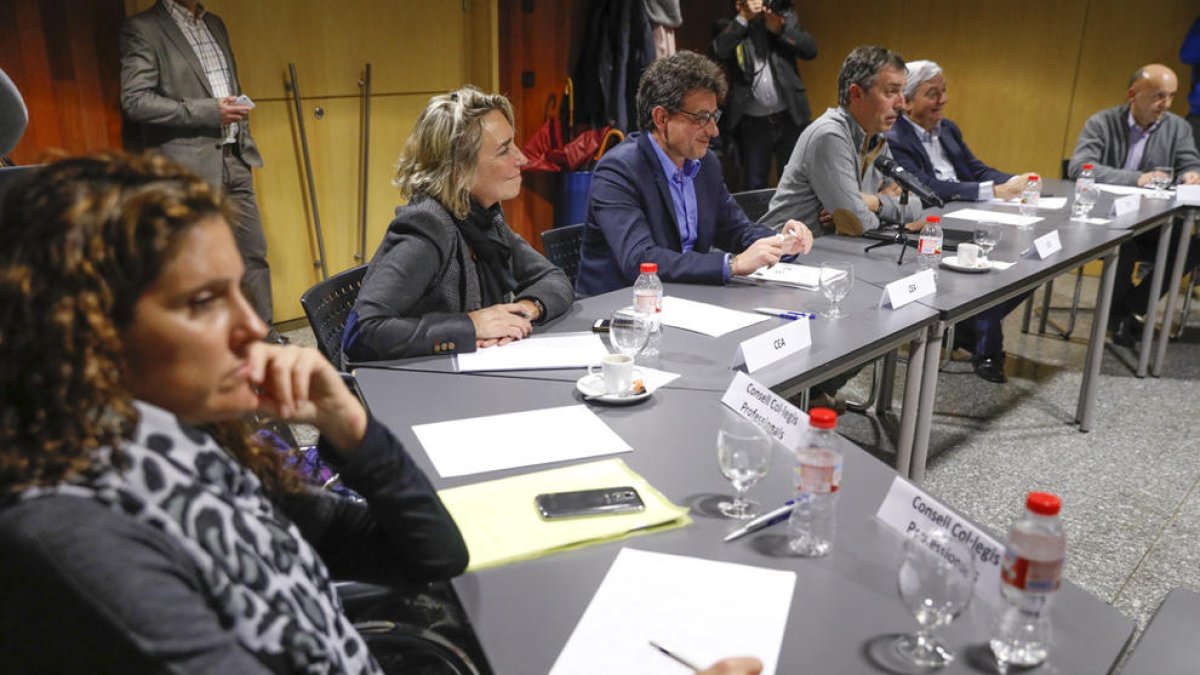 Liberals i SDP insisteixen a criticar la negociació amb la UE